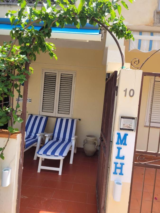My Little House - Appartamento Con Patio E Parcheggio Privato A 5 Minuti Dalla Spiaggia E Dal Centro Tropea Bagian luar foto